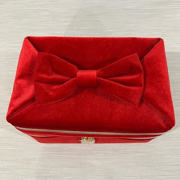 Estee Lauder Makeup Case - Picture 2 of 8